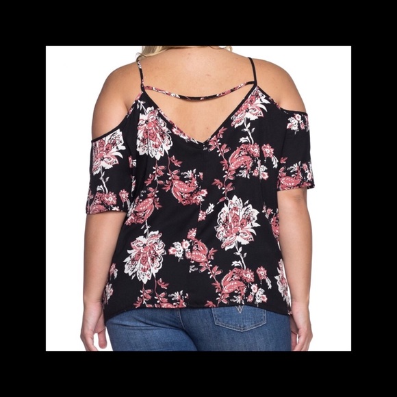 ➕ Floral Top - Picture 4 of 6